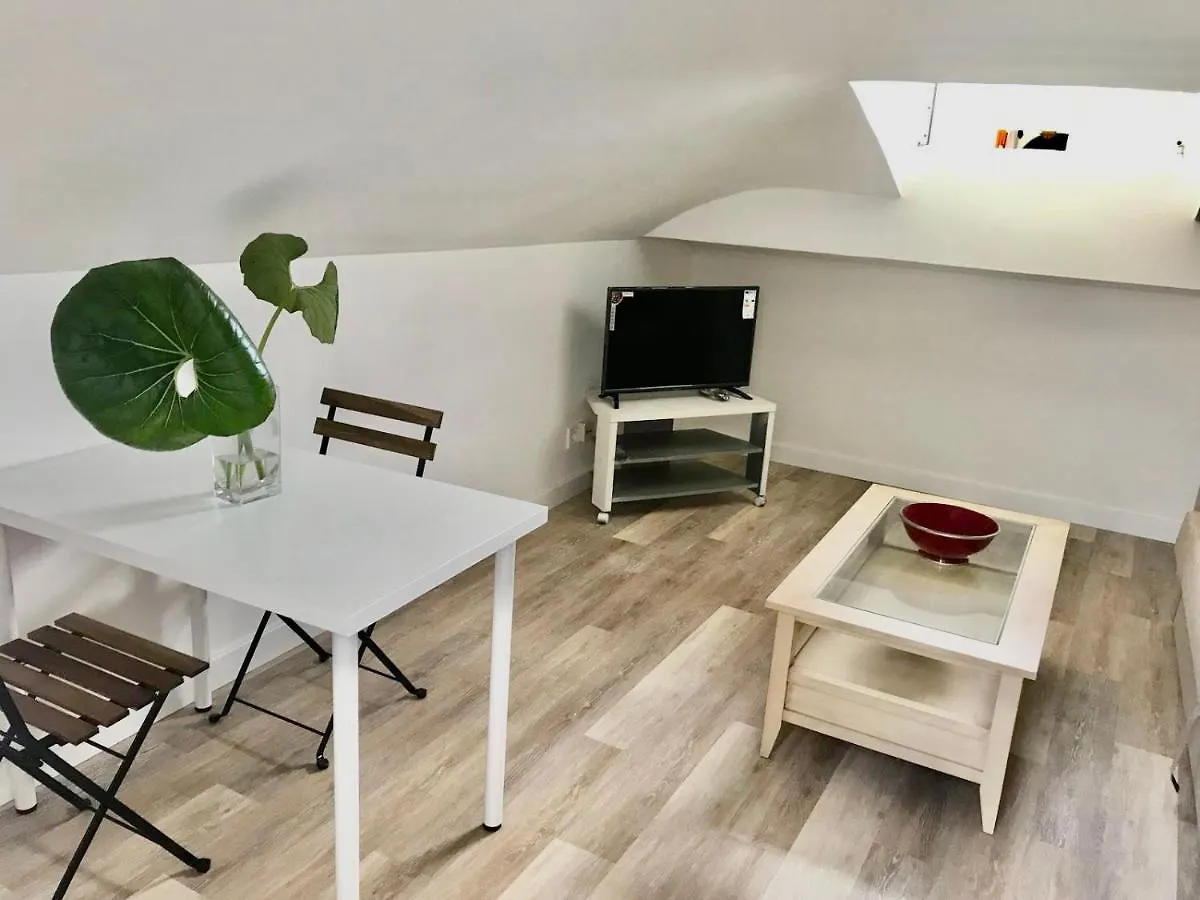 Malaga Beach And Sun Apartment